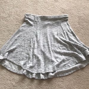 H&M divided light gray flowy skirt